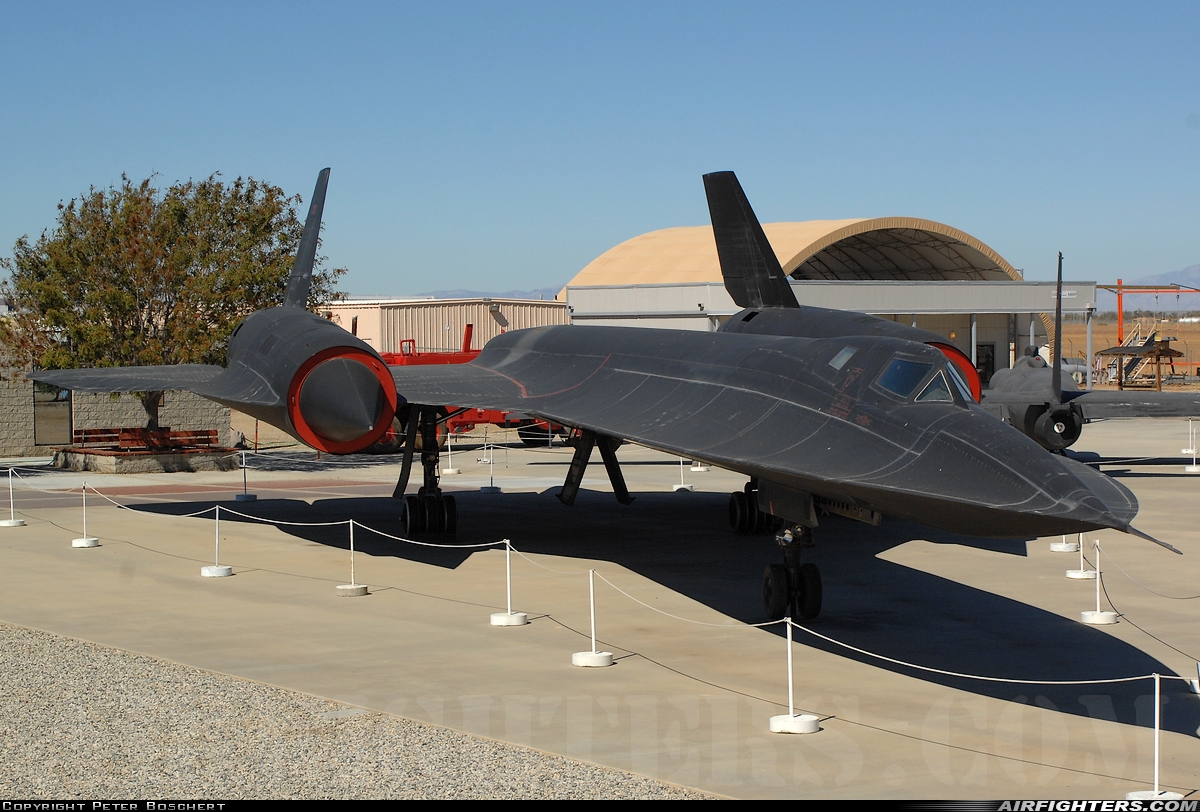 USA - Air Force Lockheed SR-71A Blackbird 61-7973 at Palmdale - Production Flight Test Installation AF Plant 42 (PMD / KPMD), USA