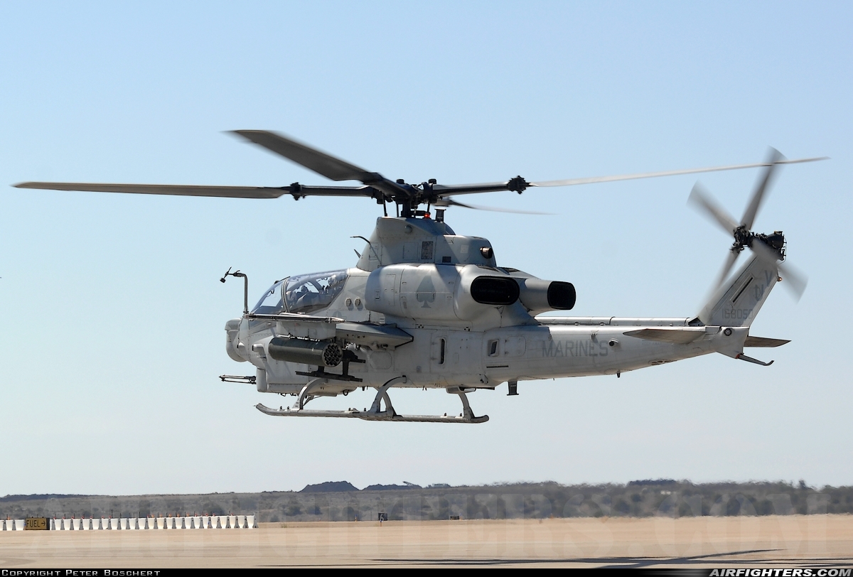 USA - Marines Bell AH-1Z Viper 168050 at San Diego - Miramar MCAS (NAS) / Mitscher Field (NKX / KNKX), USA