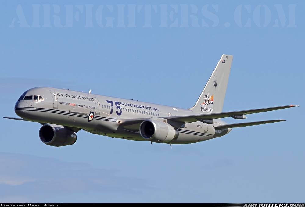 New Zealand - Air Force Boeing 757-2K2 NZ7571 at Waddington (WTN / EGXW), UK