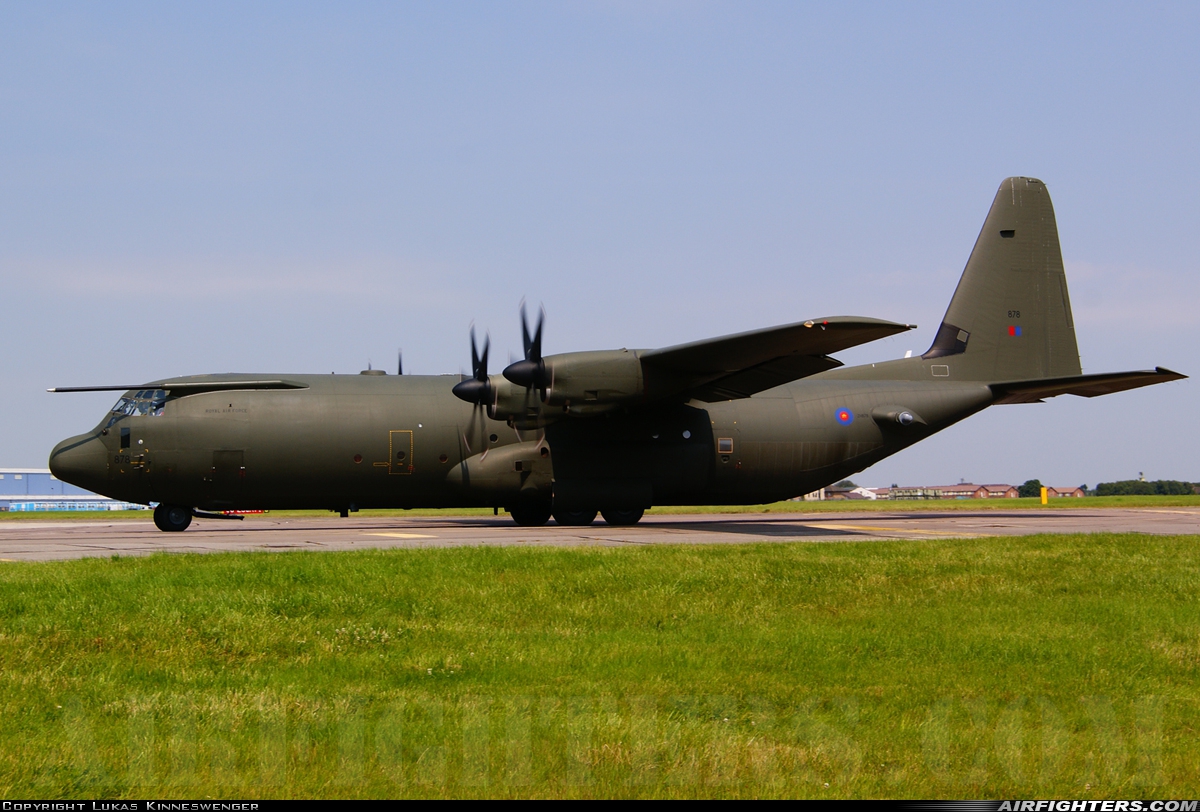 UK - Air Force Lockheed Martin Hercules C4 (C-130J-30 / L-382) ZH878 at Brize Norton (BZZ / EGVN), UK