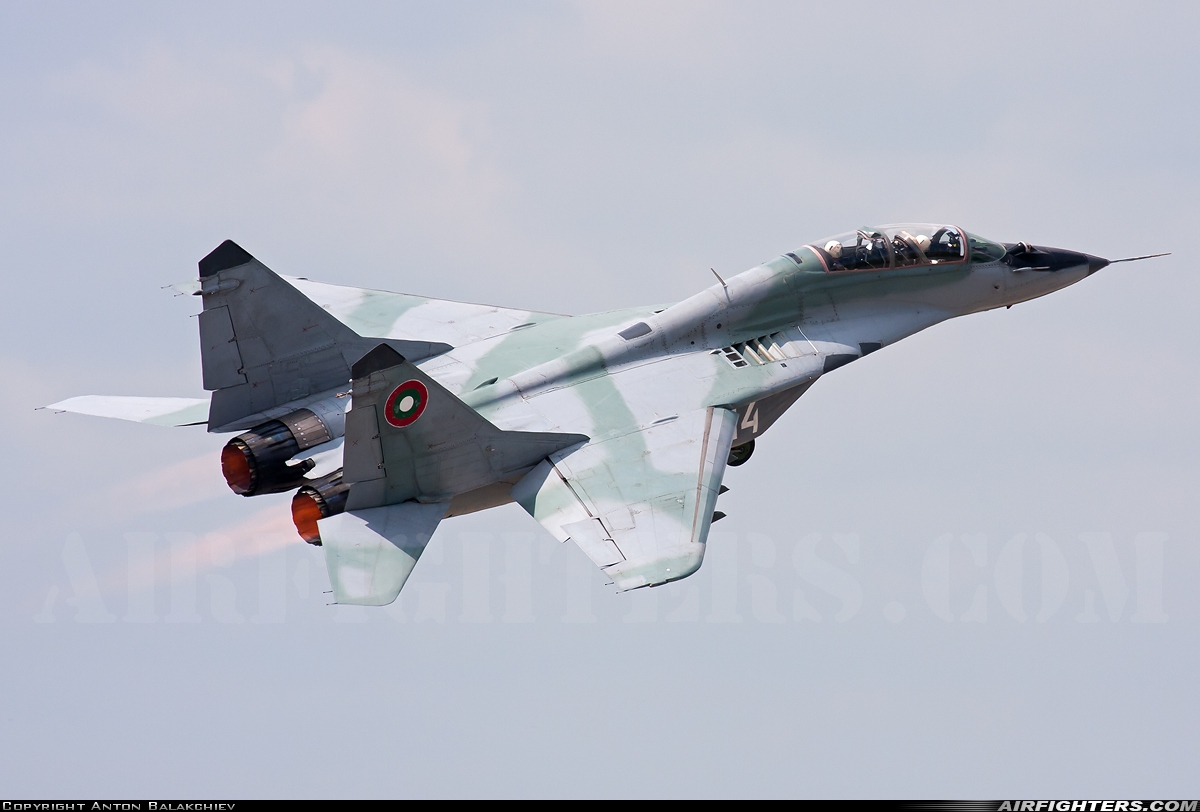 Bulgaria - Air Force Mikoyan-Gurevich MiG-29UB (9.51) 14 at Dolna Mitropolia (PVN / LBPL), Bulgaria