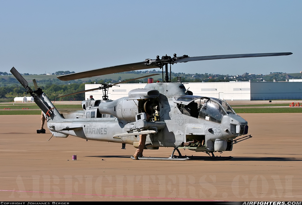 USA - Marines Bell AH-1W Super Cobra (209) 165042 at Fort Worth - Alliance (AFW / KAFW), USA