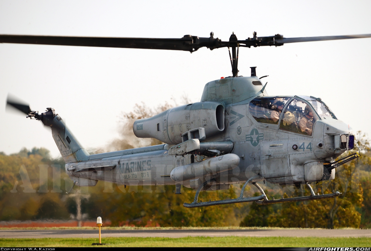 USA - Marines Bell AH-1W Super Cobra (209) 165329 at West Chester - Brandywine (OQN / KOQN), USA