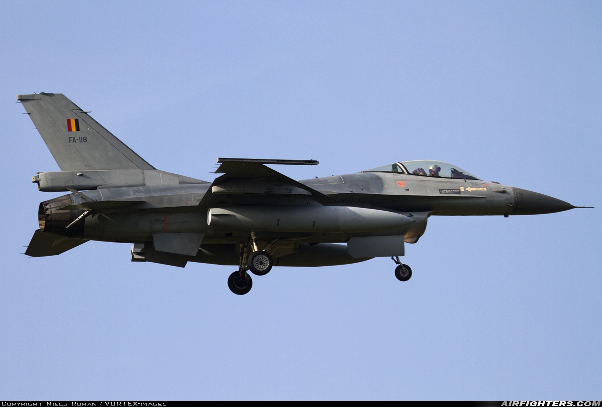 Belgium - Air Force General Dynamics F-16AM Fighting Falcon FA-118 at Kleine Brogel (EBBL), Belgium