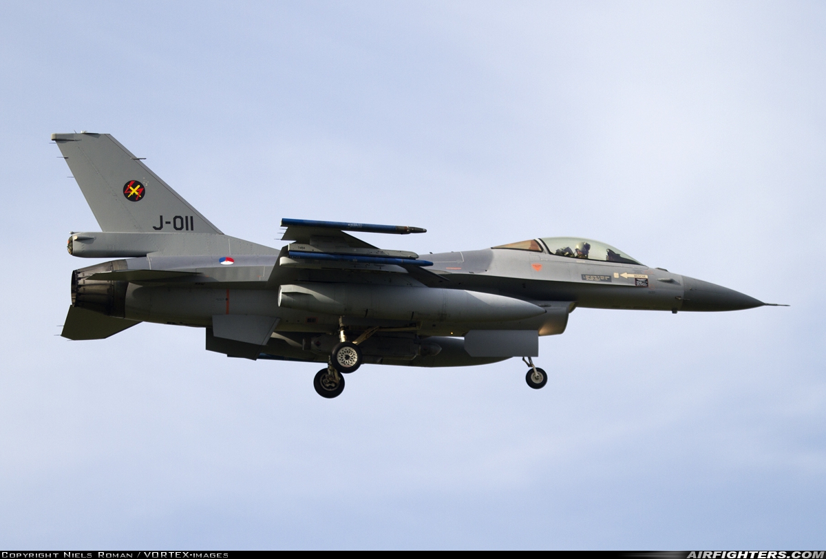 Netherlands - Air Force General Dynamics F-16AM Fighting Falcon J-011 at Kleine Brogel (EBBL), Belgium