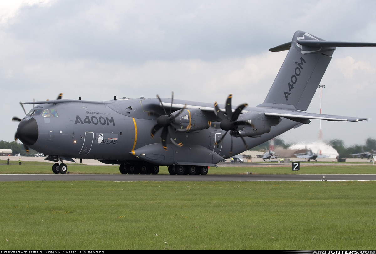 Company Owned - Airbus Airbus A400M Grizzly F-WWMZ at Fairford (FFD / EGVA), UK