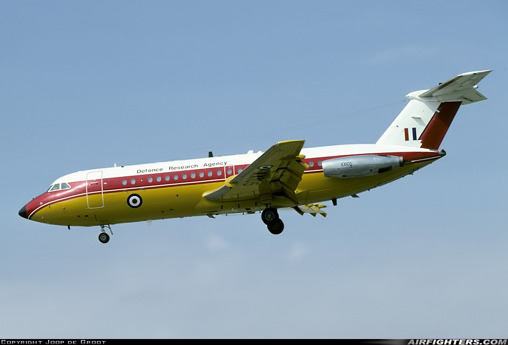 UK - Defence Research Agency BAC 111-201AC One-Eleven XX105 at Fairford (FFD / EGVA), UK