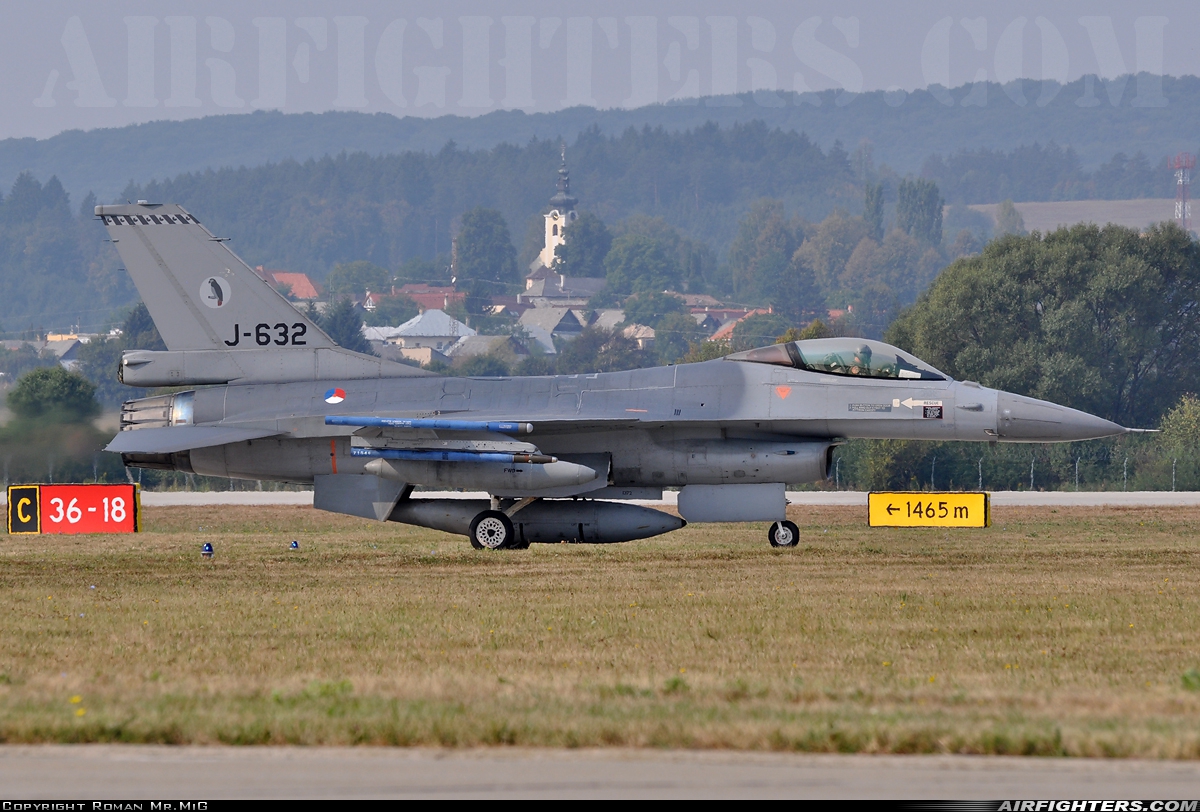 Netherlands - Air Force General Dynamics F-16AM Fighting Falcon J-632 at Sliac (LZSL), Slovakia