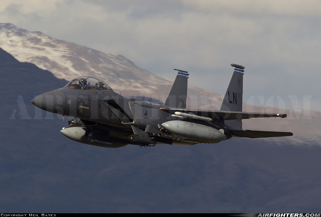 USA - Air Force McDonnell Douglas F-15E Strike Eagle 98-0134 at Off-Airport - Machynlleth Loop Area, UK