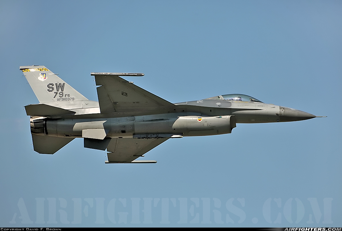 USA - Air Force General Dynamics F-16C Fighting Falcon 91-0379 at Pensacola - NAS / Forrest Sherman Field (NPA / KNPA), USA