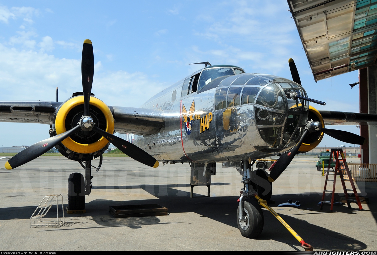 Private - American Airpower Heritage Flying Museum North American RB-25 Mitchell NL2825B at Farmingdale - Republic (FRG / KFRG), USA