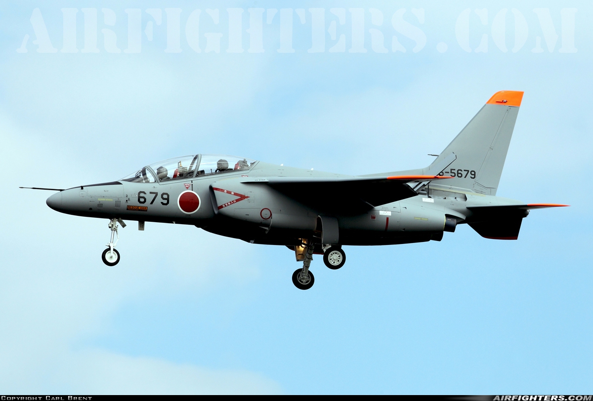 Japan - Air Force Kawasaki T-4 26-5679 at Gifu (RJNG), Japan