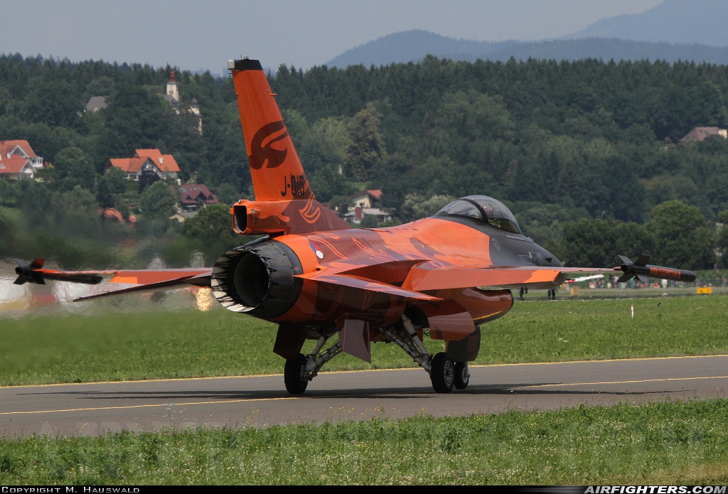 Netherlands - Air Force General Dynamics F-16AM Fighting Falcon J-015 at Zeltweg (LOXZ), Austria