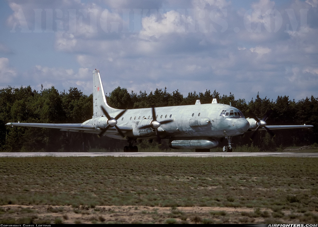 Russia - Air Force Ilyushin IL-20M 20 RED at Sperenberg, Germany