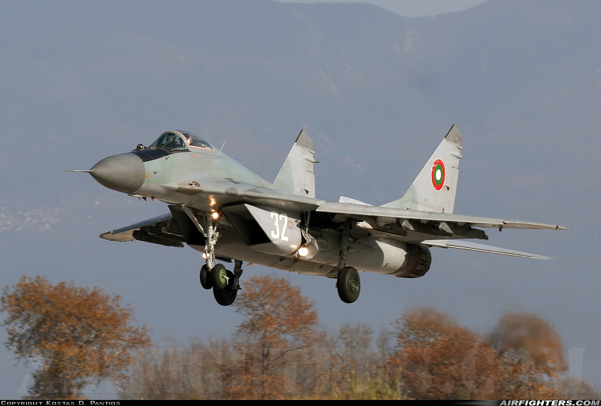 Bulgaria - Air Force Mikoyan-Gurevich MiG-29A (9.12A) 32 at Nea Anghialos (VOL / LGBL), Greece