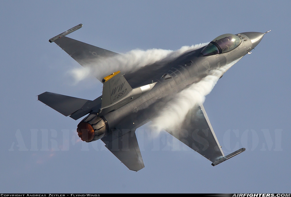 USA - Air Force General Dynamics F-16C Fighting Falcon 92-3897 at Nyutabaru (RJFN), Japan