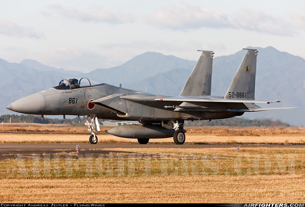 Japan - Air Force McDonnell Douglas F-15J Eagle 52-8861 at Nyutabaru (RJFN), Japan