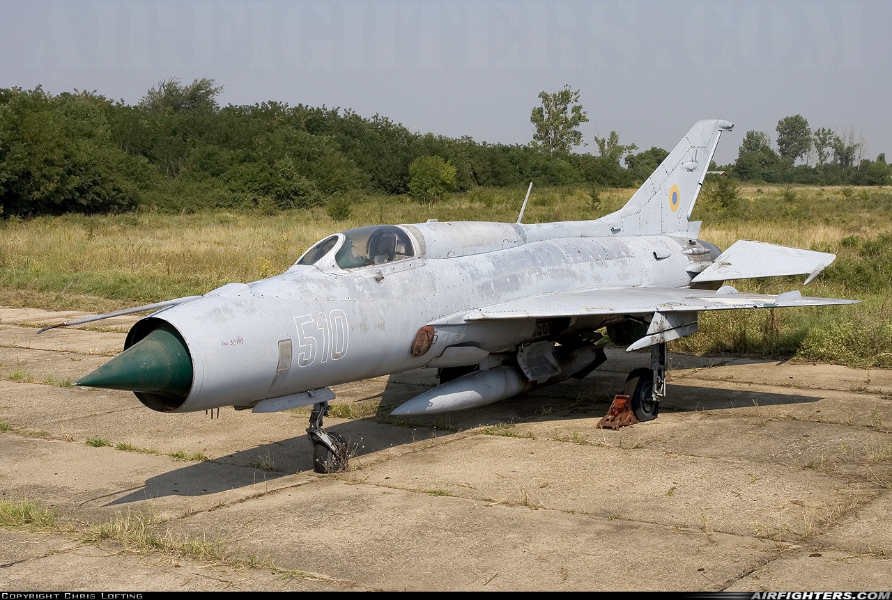 Romania - Air Force Mikoyan-Gurevich MiG-21PF 510 at Deveselu (LRDS), Romania