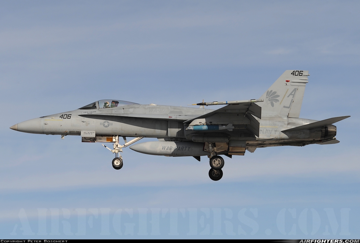USA - Navy McDonnell Douglas F/A-18C Hornet 164632 at Fallon - Fallon NAS (NFL / KNFL), USA