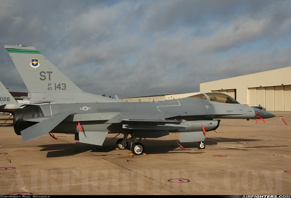 USA - Air Force General Dynamics F-16C Fighting Falcon 83-1143 at Wichita Falls - Municipal / Sheppard AFB (SPS / KSPS), USA