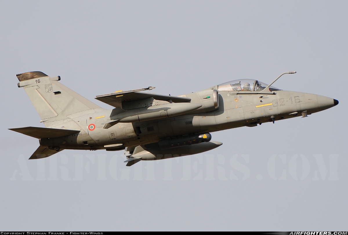 Italy - Air Force AMX International AMX MM7165 at Holzdorf (ETSH), Germany