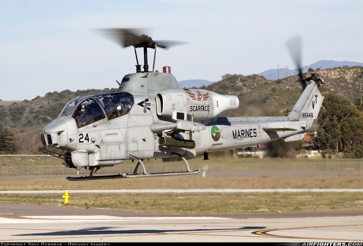 USA - Marines Bell AH-1W Super Cobra (209) 165448 at Oceanside - Camp Pendleton MCAS / Munn Field (NFG / KNFG), USA