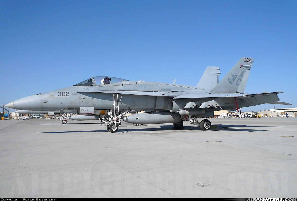 USA - Navy McDonnell Douglas F/A-18C Hornet 165183 at Fallon - Fallon NAS (NFL / KNFL), USA