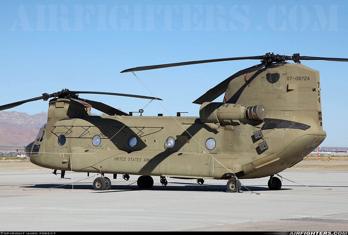 USA - Army Boeing Vertol CH-47F Chinook 07-08724 at El Paso / Fort Bliss - Biggs AAF (BIF / KBIF), USA