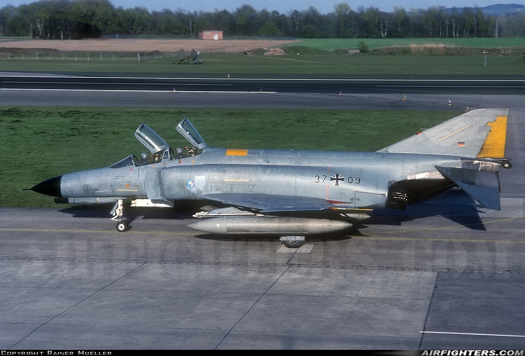 Germany - Air Force McDonnell Douglas F-4F Phantom II 37+09 at Hopsten (Rheine -) (ETNP), Germany