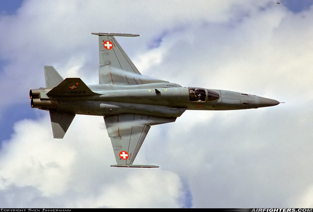 Switzerland - Air Force Northrop F-5E Tiger II J-3024 at Sion (- Sitten) (SIR / LSGS / LSMS), Switzerland
