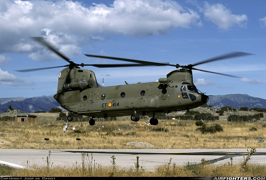 Spain - Army Boeing Vertol CH-47C Chinook HT.17-14 at Colmenar Viejo (LECV), Spain