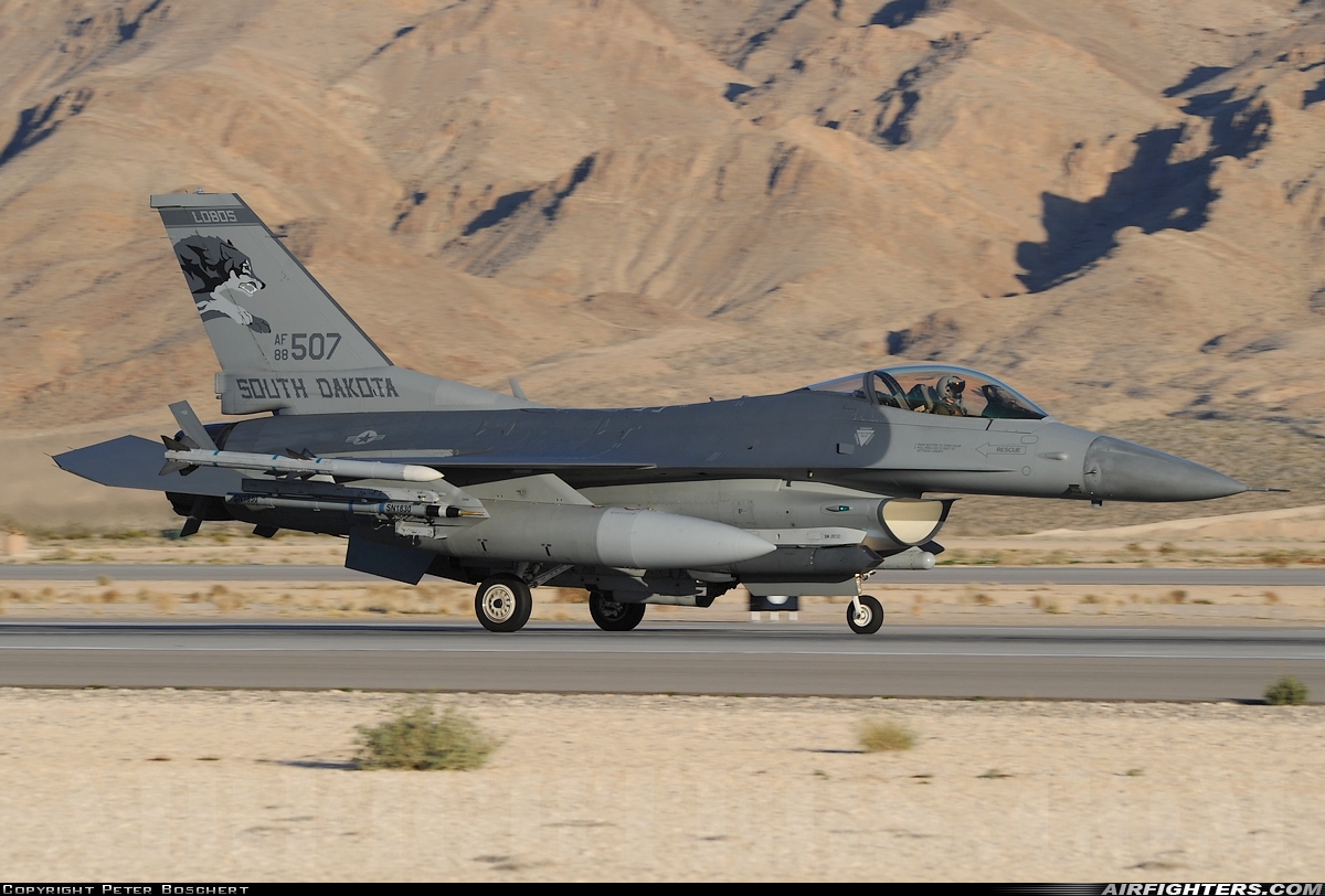 USA - Marines General Dynamics F-16C Fighting Falcon 88-0507 at Las Vegas - Nellis AFB (LSV / KLSV), USA