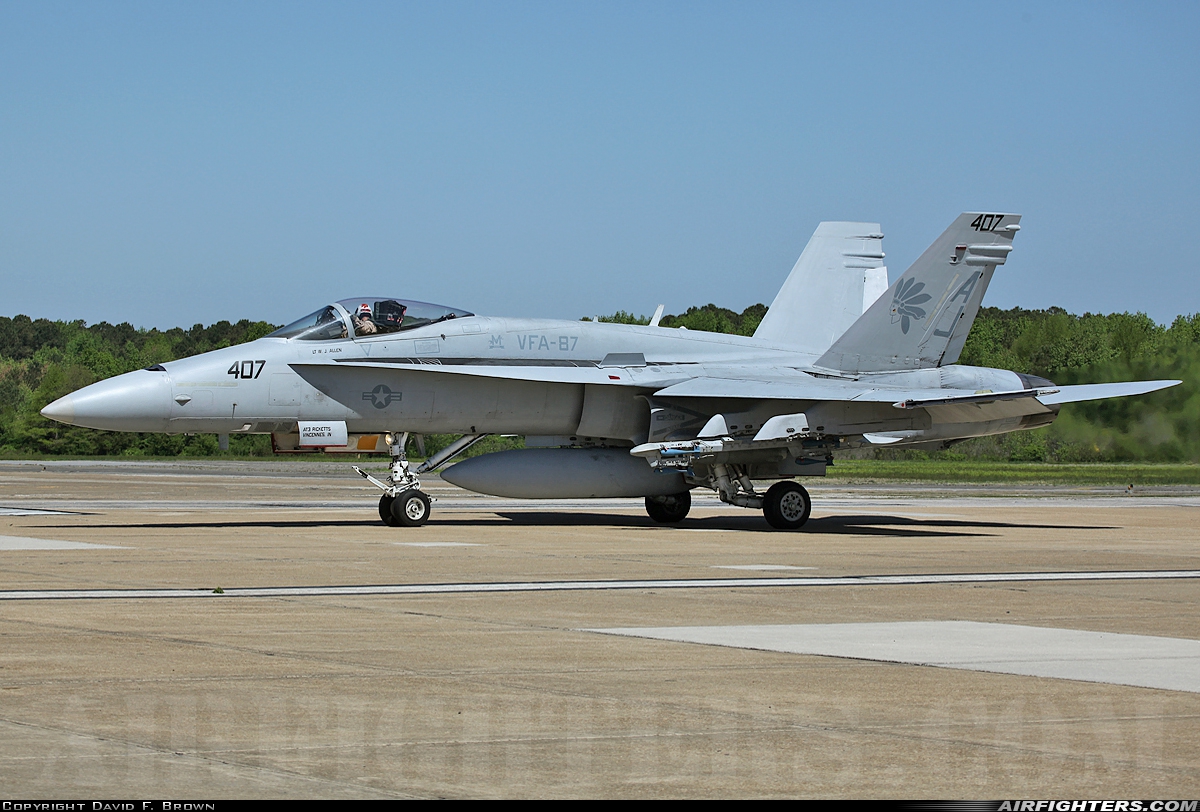 USA - Navy McDonnell Douglas F/A-18A Hornet 162846 at Virginia Beach - Oceana NAS / Apollo Soucek Field (NTU / KNTU), USA