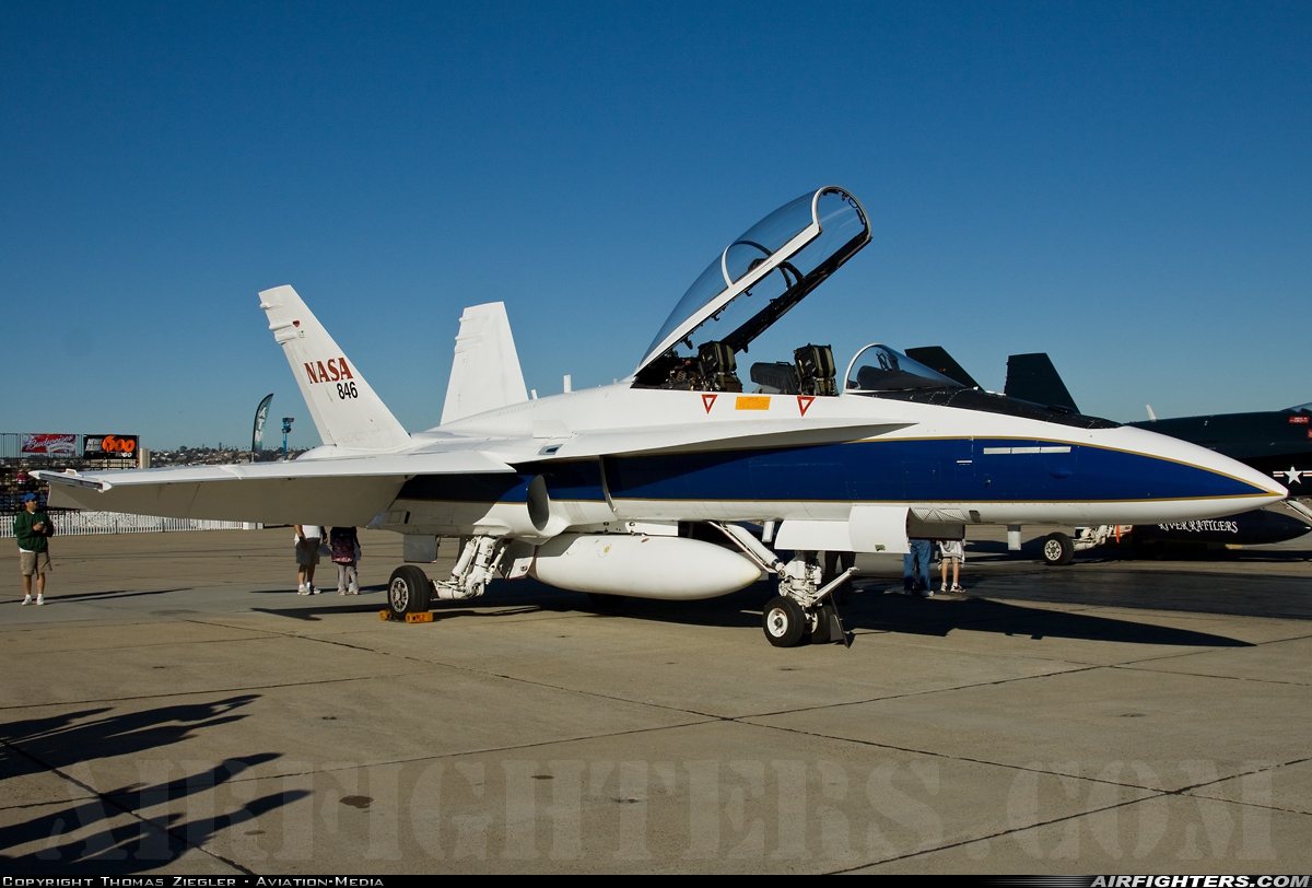 USA - NASA McDonnell Douglas F/A-18B Hornet N846NA at San Diego - North Island NAS / Halsey Field (NZY / KNZY), USA