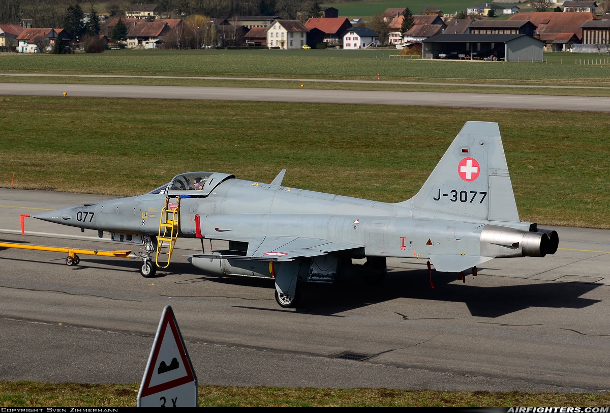 Switzerland - Air Force Northrop F-5E Tiger II J-3077 at Payerne (LSMP), Switzerland