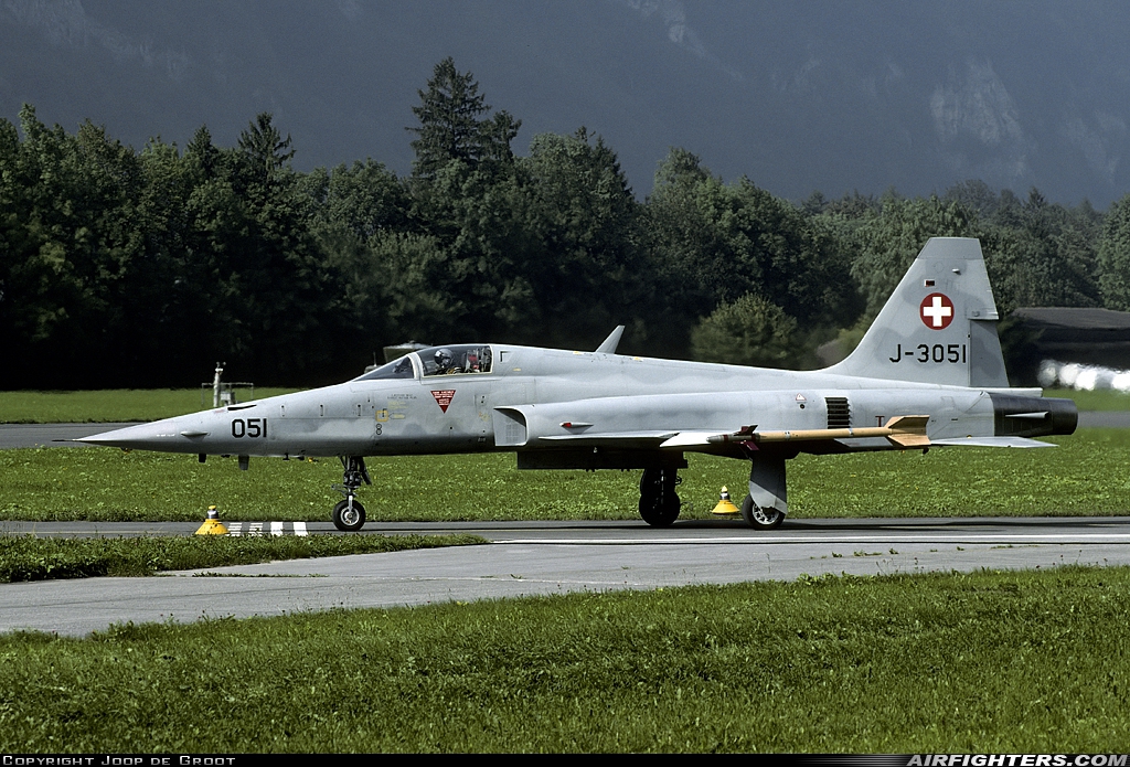 Switzerland - Air Force Northrop F-5E Tiger II J-3051 at Mollis (LSMF), Switzerland