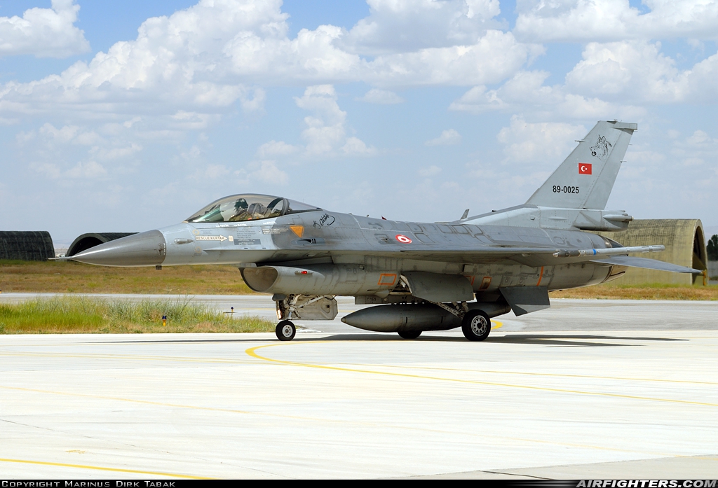 Türkiye - Air Force General Dynamics F-16C Fighting Falcon 89-0025 at Konya (KYA / LTAN), Türkiye