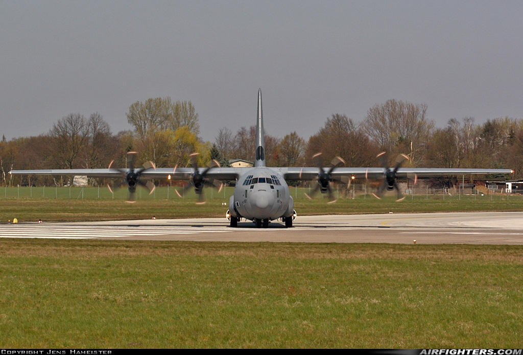 UK - Air Force Lockheed Martin Hercules C5 (C-130J / L-382) ZH887 at Hanover (- Langenhagen) (HAJ / EDDV), Germany