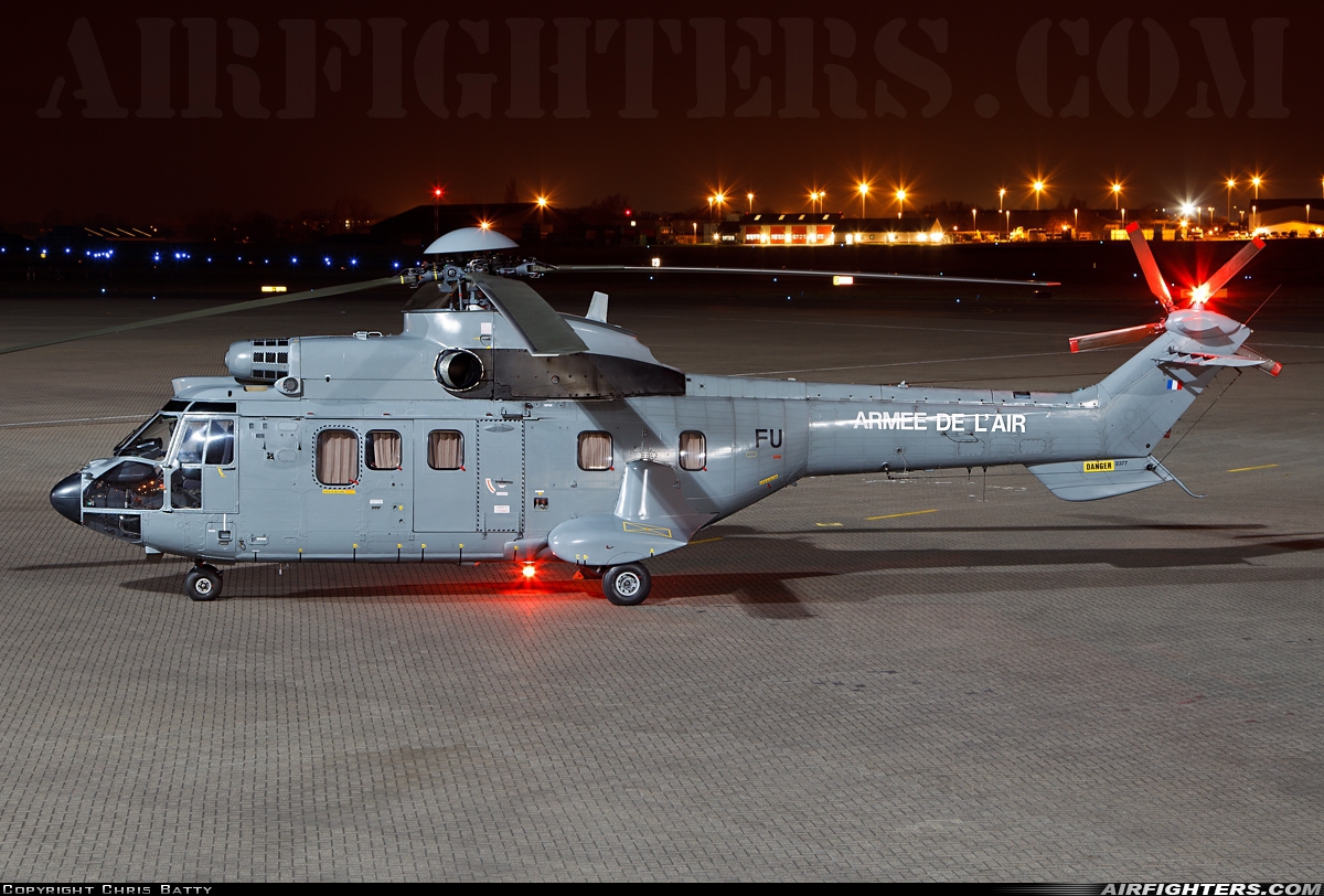 France - Air Force Aerospatiale AS-332L1 Super Puma 2377 at Northolt (NHT / EGWU), UK