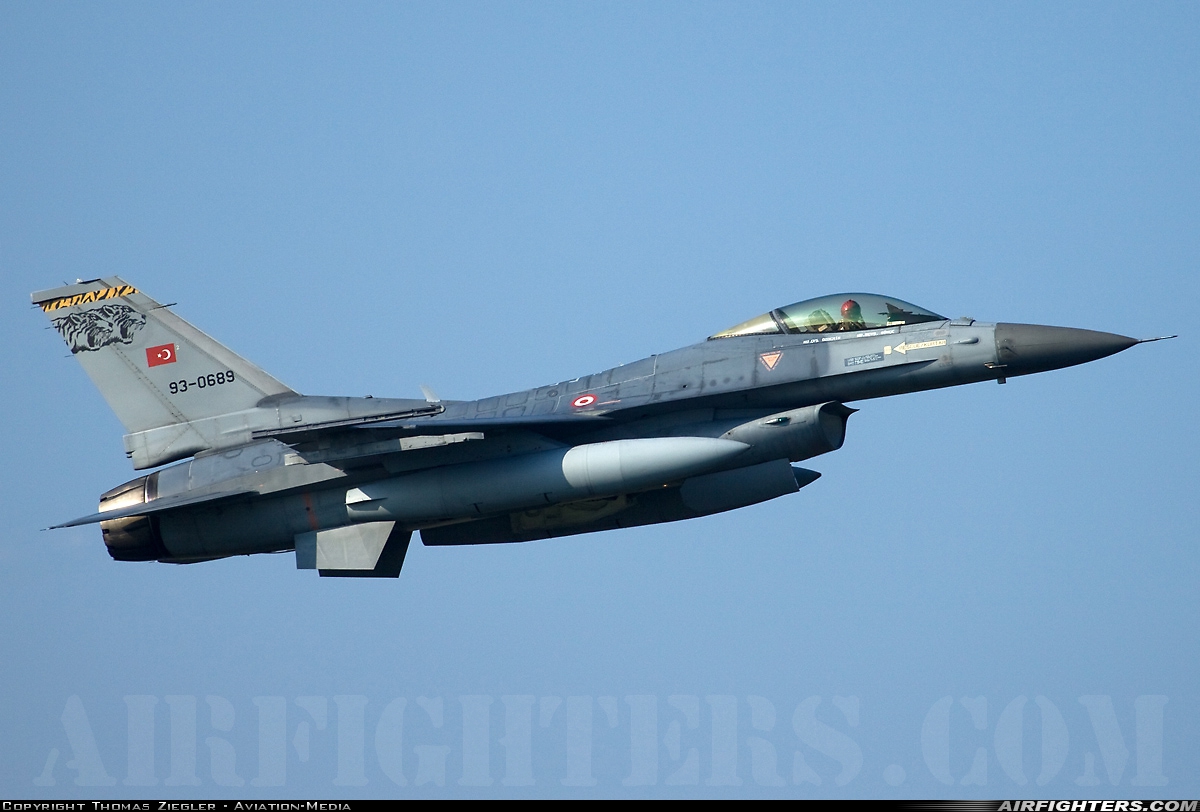 Türkiye - Air Force General Dynamics F-16C Fighting Falcon 93-0689 at Uden - Volkel (UDE / EHVK), Netherlands