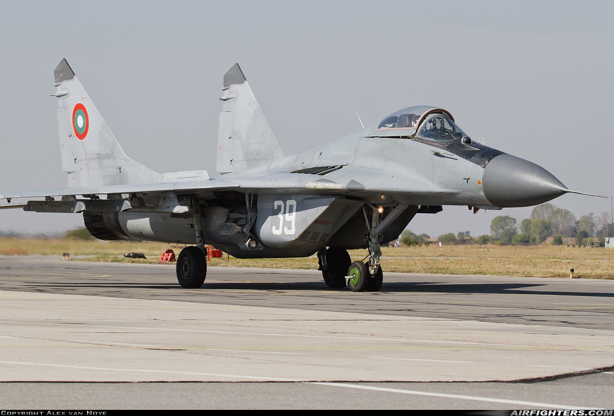 Bulgaria - Air Force Mikoyan-Gurevich MiG-29A (9.12A) 39 at Graf Ignatievo (LBPG), Bulgaria