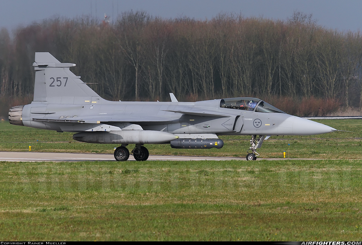 Sweden - Air Force Saab JAS-39C Gripen 39257 at Leeuwarden (LWR / EHLW), Netherlands