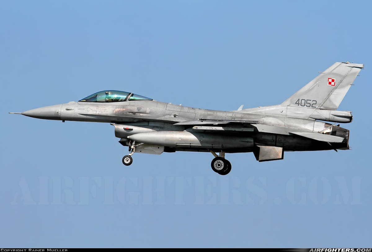 Poland - Air Force General Dynamics F-16C Fighting Falcon 4052 at Leeuwarden (LWR / EHLW), Netherlands