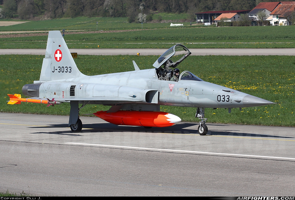 Switzerland - Air Force Northrop F-5E Tiger II J-3033 at Payerne (LSMP), Switzerland