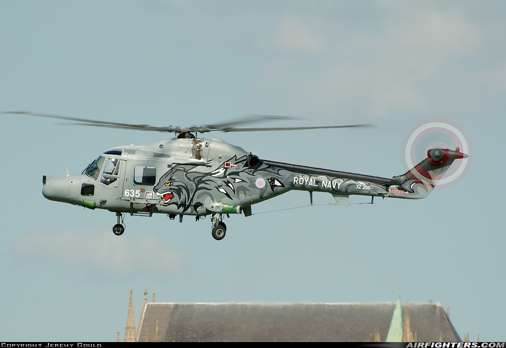 UK - Navy Westland WG-13 Lynx HAS3S XZ250 at Shoreham (ESH / EGKA), UK