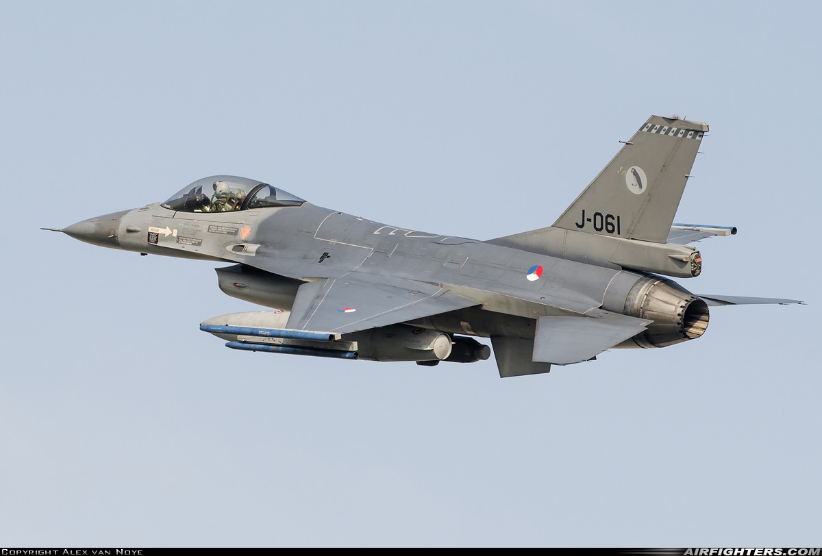 Netherlands - Air Force General Dynamics F-16AM Fighting Falcon J-061 at Leeuwarden (LWR / EHLW), Netherlands