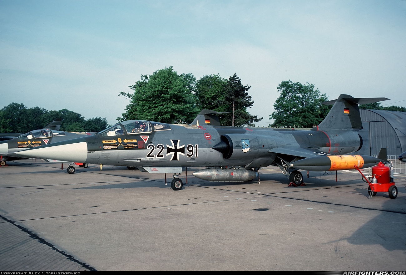 Germany - Air Force Lockheed F-104G Starfighter 22+91 at Toul - Rosieres (LFSL), France