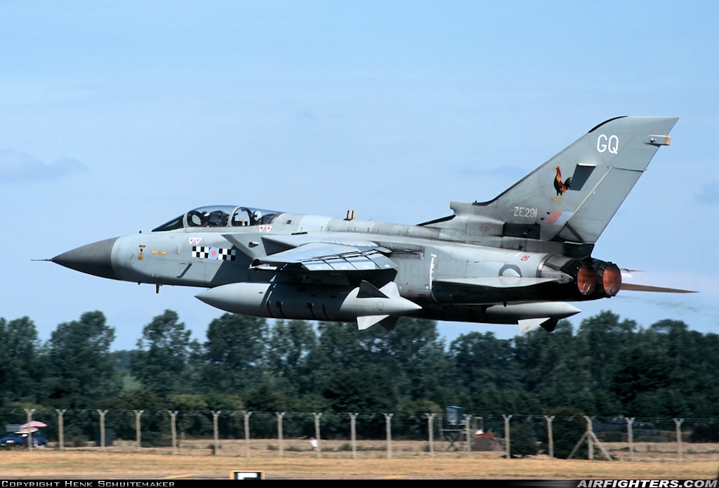 UK - Air Force Panavia Tornado F3 ZE291 at Fairford (FFD / EGVA), UK