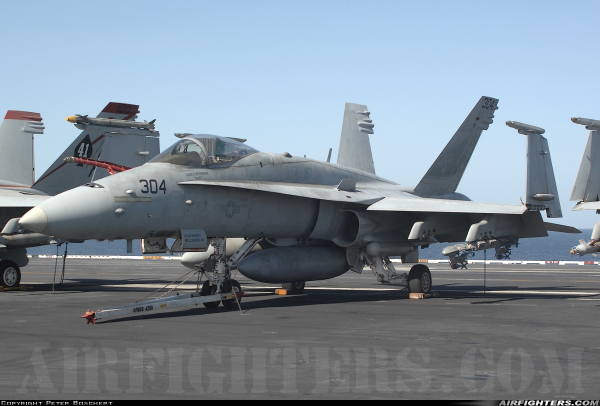 USA - Navy McDonnell Douglas F/A-18C Hornet 164054 at Off-Airport - Arabian Sea, International Airspace