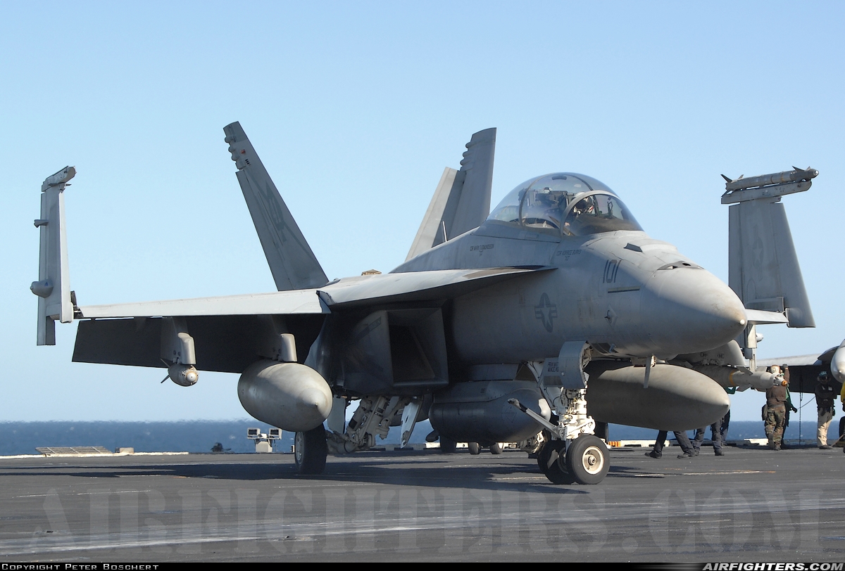 USA - Navy Boeing F/A-18F Super Hornet 166844 at Off-Airport - Arabian Sea, International Airspace